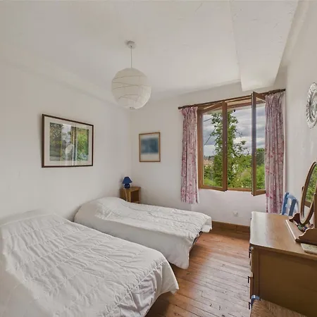 Mitoyen - Piscine Commune - 4 Personnes * Montignac-Lascaux